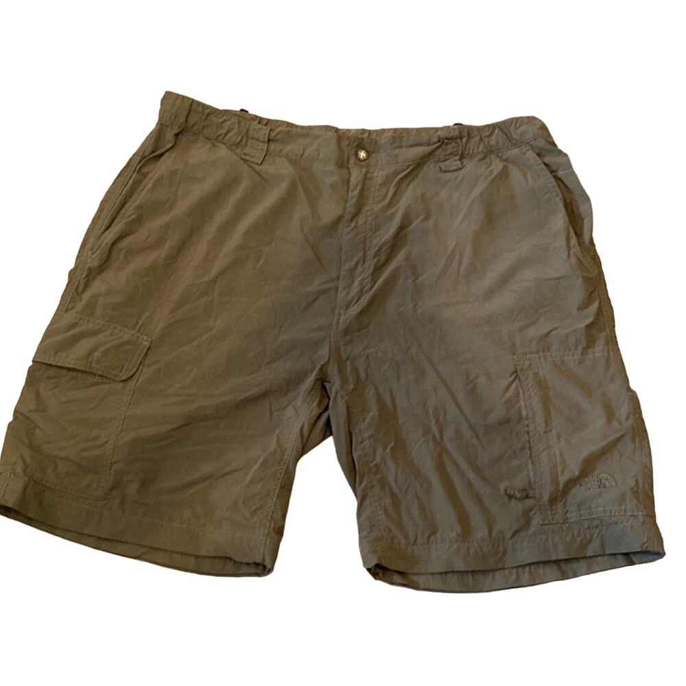 THE NORTH FACE Outdoor Hiking Cargo Shorts Dark Green XL